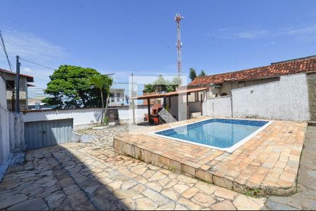 Área Externa de casa para alugar com 3 quartos, 360m² em Boa Vista, Belo Horizonte