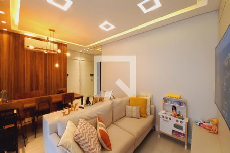 Sala de TV de apartamento à venda com 2 quartos, 75m² em Parque Industrial, Campinas