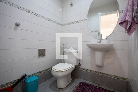 Lavabo de casa à venda com 3 quartos, 198m² em Tijuca, Rio de Janeiro