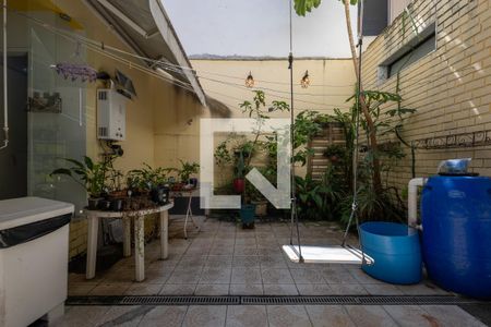 Quintal de casa à venda com 3 quartos, 198m² em Tijuca, Rio de Janeiro