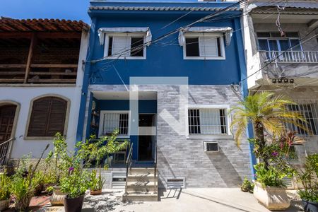 Fachada de casa à venda com 3 quartos, 198m² em Tijuca, Rio de Janeiro