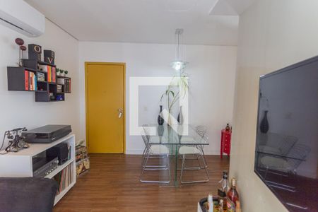 Sala de apartamento para alugar com 2 quartos, 74m² em Sagrada Família, Belo Horizonte