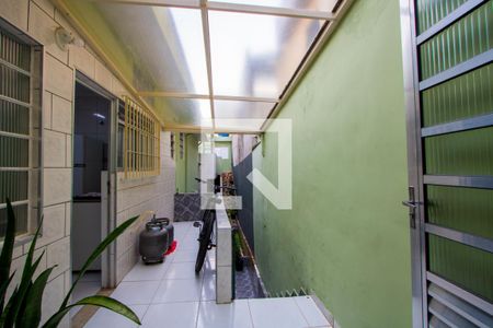 Corredor - Externo de casa à venda com 3 quartos, 200m² em Vila Valparaíso, Santo André