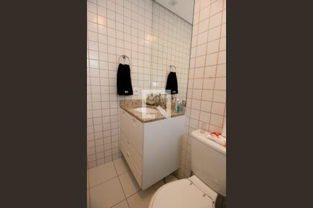 Banheiro da Suíte 3 de apartamento à venda com 3 quartos, 170m² em Vila Andrade, São Paulo