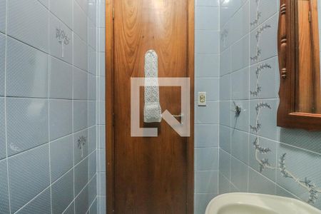 Lavabo de casa à venda com 3 quartos, 159m² em Sarandi, Porto Alegre
