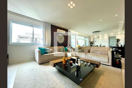 Sala de apartamento à venda com 3 quartos, 186m² em Vila Romana, São Paulo