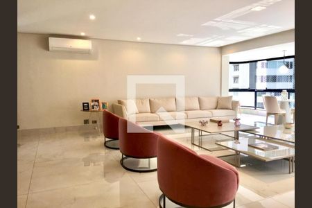 Foto 03 de apartamento à venda com 4 quartos, 240m² em Santa Cecilia, São Paulo