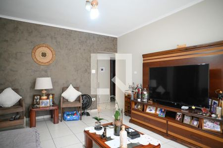 Sala de casa à venda com 5 quartos, 220m² em Vila Santo Estefano, São Paulo