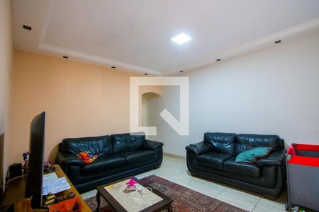 Sala de TV de casa à venda com 3 quartos, 198m² em Parque Marajoara, Santo André