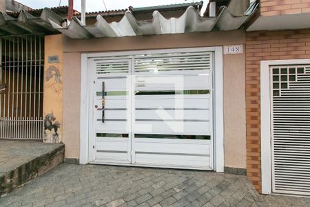 Fachada de casa à venda com 2 quartos, 108m² em Vila Brasil, São Paulo