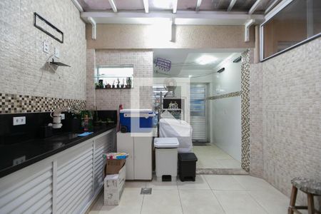 Quintal / Churrasqueira de casa à venda com 2 quartos, 108m² em Vila Brasil, São Paulo