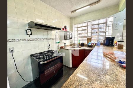 Casa à venda com 178m², 1 quarto e 1 vagaCozinha