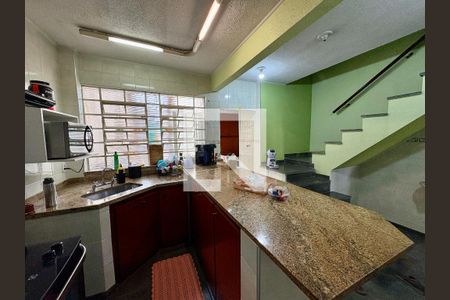 Casa à venda com 178m², 1 quarto e 1 vagaCozinha