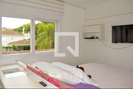 Suíte 1 de casa de condomínio à venda com 5 quartos, 458m² em Pedra Redonda, Porto Alegre