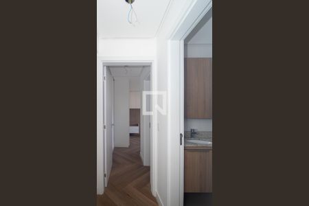 Corredor de apartamento à venda com 2 quartos, 66m² em Tristeza, Porto Alegre