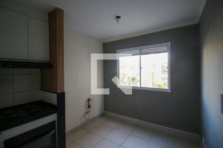 Sala de apartamento para alugar com 2 quartos, 33m² em Itaquera, São Paulo
