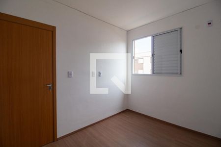 Quarto 2 de apartamento para alugar com 2 quartos, 46m² em Wanel Ville, Sorocaba