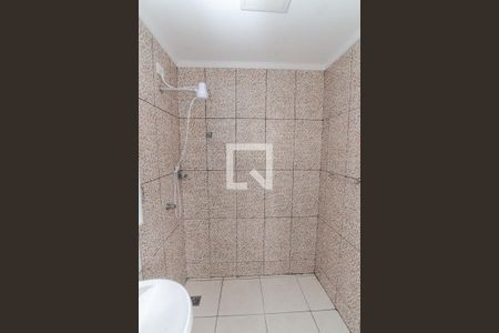 Banheiro de casa para alugar com 1 quarto, 45m² em Vila Constança, São Paulo