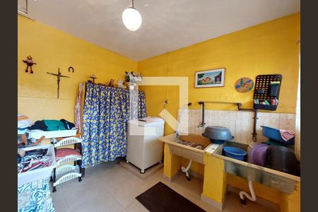 Área de Serviço de casa à venda com 3 quartos, 148m² em Veleiros, São Paulo