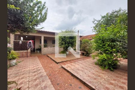 Quintal de casa à venda com 3 quartos, 148m² em Veleiros, São Paulo