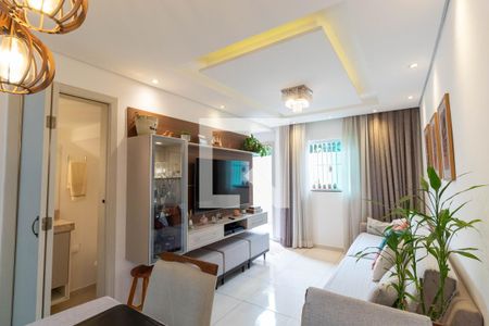 Sala de casa de condomínio à venda com 2 quartos, 75m² em Vila Ré, São Paulo