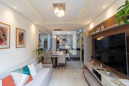 Sala de casa de condomínio à venda com 2 quartos, 75m² em Vila Ré, São Paulo