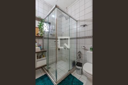 Banheiro Social de casa à venda com 4 quartos, 250m² em Nonoai, Porto Alegre