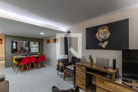 Sala de casa à venda com 4 quartos, 250m² em Nonoai, Porto Alegre