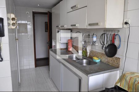 Cozinha  de apartamento à venda com 3 quartos, 130m² em Méier, Rio de Janeiro