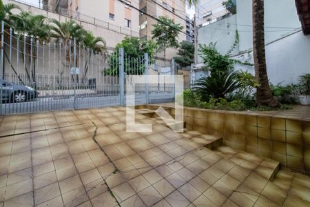Garagem de casa à venda com 3 quartos, 164m² em Jardim Barbosa, Guarulhos