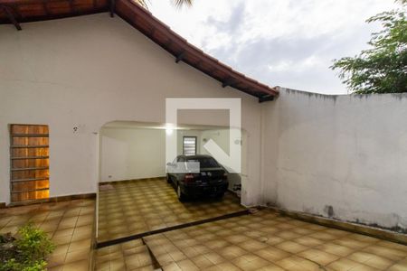 Garagem de casa à venda com 3 quartos, 164m² em Jardim Barbosa, Guarulhos