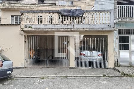 Fachada de casa para alugar com 3 quartos, 100m² em Parque Sao Vicente, Mauá