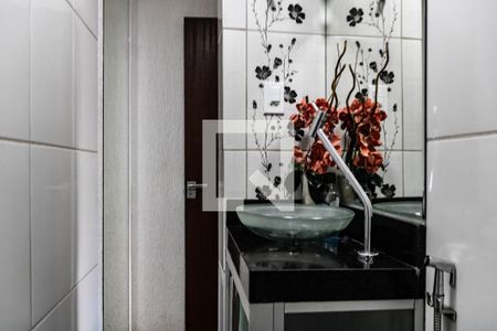 Banheiro Social de apartamento para alugar com 3 quartos, 98m² em Madre Gertrudes, Belo Horizonte