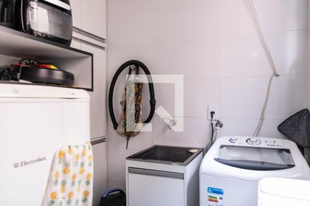 Área de Serviço de apartamento para alugar com 3 quartos, 98m² em Madre Gertrudes, Belo Horizonte