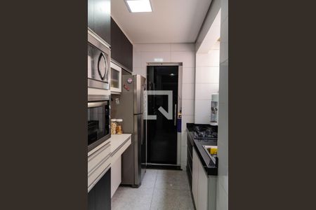 Cozinha de apartamento para alugar com 3 quartos, 98m² em Madre Gertrudes, Belo Horizonte