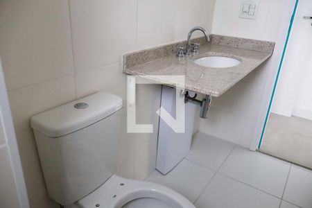 Banheiro da Suíte 3 de apartamento à venda com 3 quartos, 84m² em Centro, Osasco