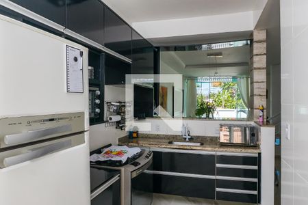 Cozinha de casa à venda com 4 quartos, 140m² em Piratininga, Niterói
