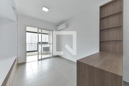Sala de apartamento para alugar com 1 quarto, 33m² em Vila Nair, São Paulo
