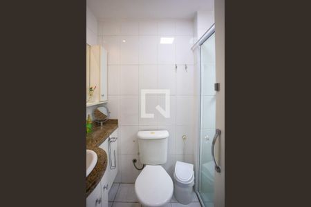 Banheiro da Suíte de apartamento à venda com 3 quartos, 69m² em Taboão, Diadema