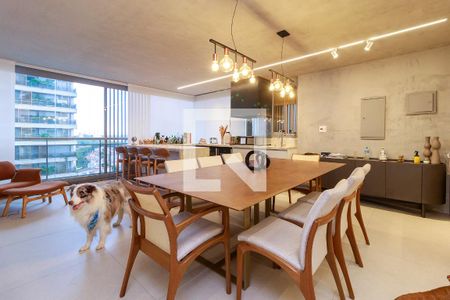 Sala de apartamento à venda com 3 quartos, 167m² em Jardim das Acacias, São Paulo