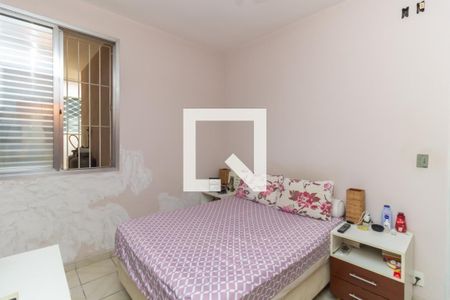 Quarto 2 de casa à venda com 5 quartos, 247m² em Vila Monumento, São Paulo