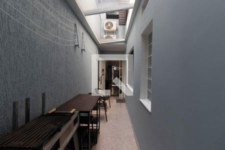 Corredor Externo de casa à venda com 3 quartos, 131m² em Vila Dom Pedro Ii, São Paulo