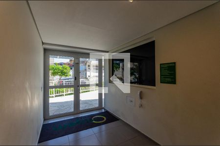 Hall de entrada de apartamento à venda com 3 quartos, 66m² em Vila Cruz das Almas, São Paulo