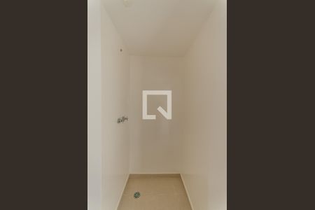 Banheiro de apartamento à venda com 3 quartos, 66m² em Vila Cruz das Almas, São Paulo