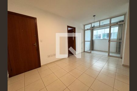 Sala de apartamento para alugar com 3 quartos, 62m² em Santa Monica, Belo Horizonte