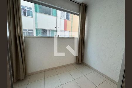 Sala de apartamento para alugar com 3 quartos, 62m² em Santa Monica, Belo Horizonte
