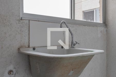 Cozinha e Área de Serviço de apartamento à venda com 2 quartos, 40m² em Sarandi, Porto Alegre