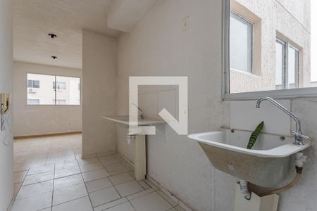 Cozinha e Área de Serviço de apartamento à venda com 2 quartos, 40m² em Sarandi, Porto Alegre