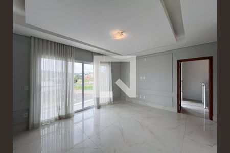 Sala de casa de condomínio para alugar com 4 quartos, 217m² em Valinhos, Valinhos