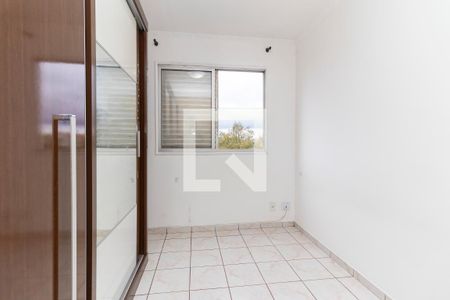 Quarto 1 de apartamento à venda com 2 quartos, 45m² em Vila Carmosina, São Paulo